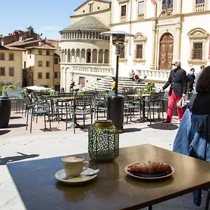 Nonna Lucia Charme Apt Arezzo